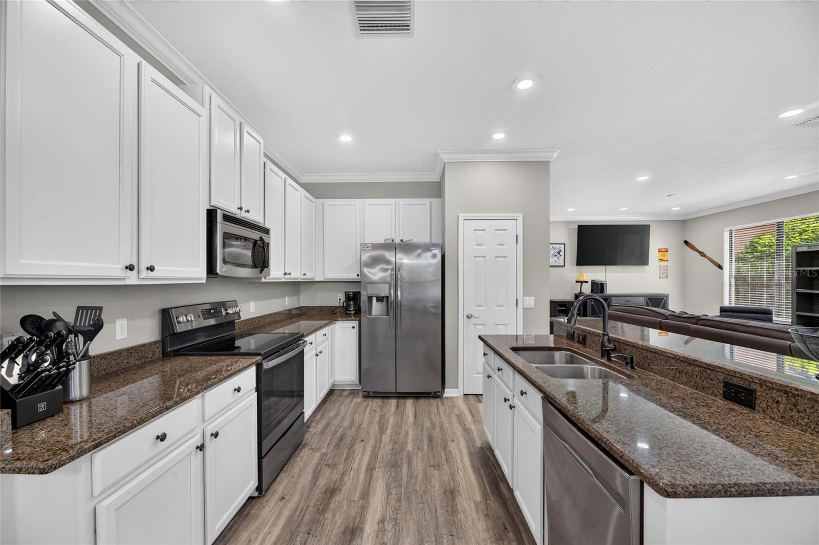 5804 HIDDEN FALLS LN — photo 5