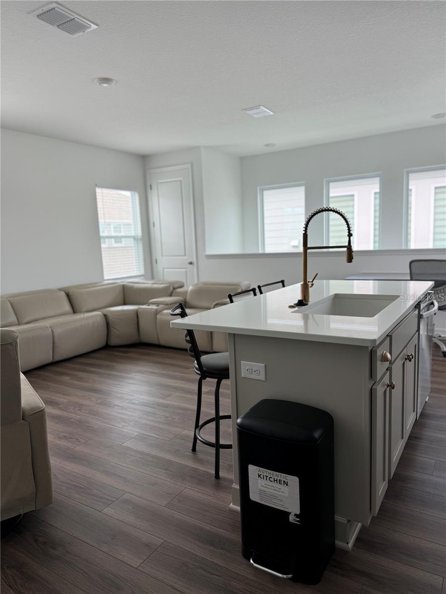 6484 ROVER WAY — photo 4