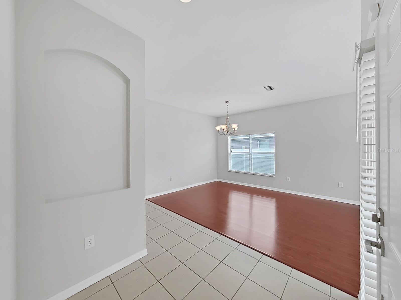 9541 CYPRESS HARBOR DR — photo 5