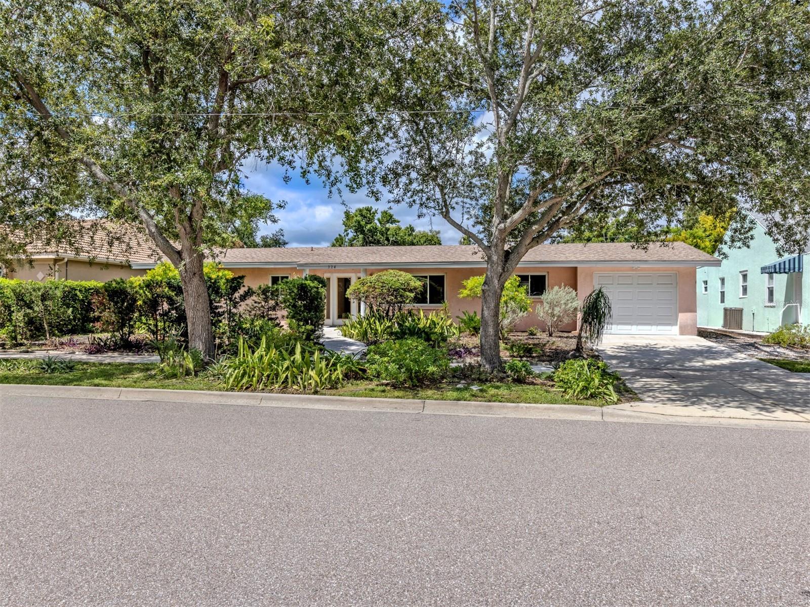 324 PONCE DE LEON AVE photo