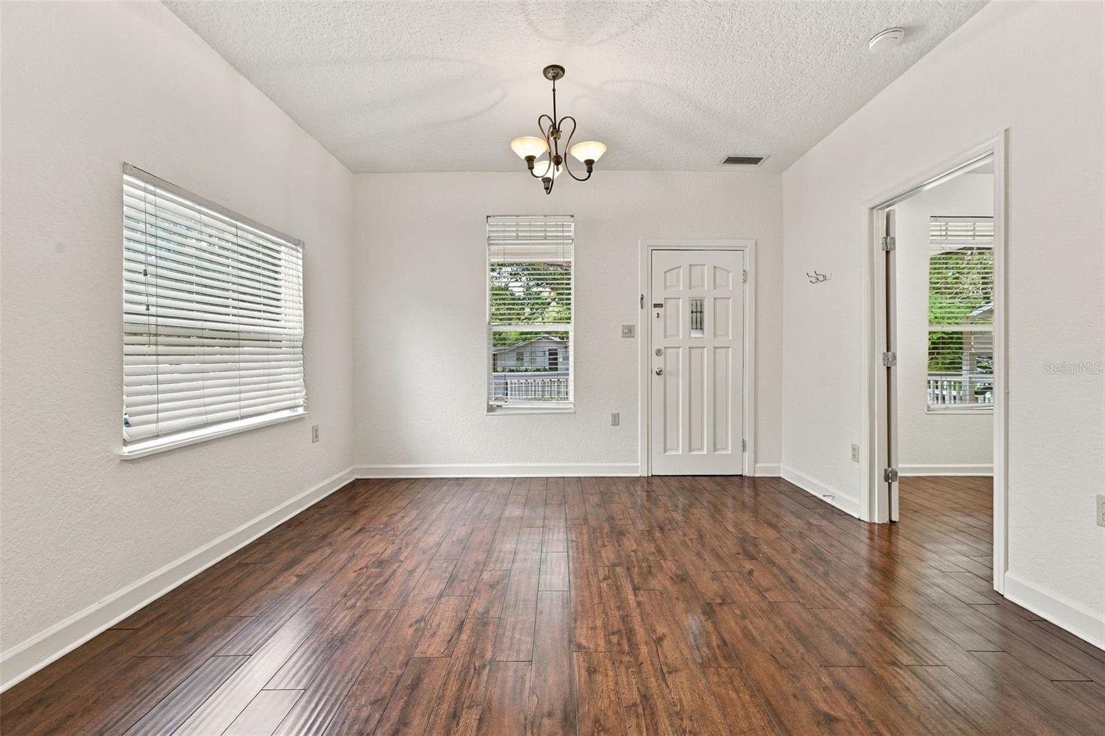 1242 NEW YORK AVE — photo 12