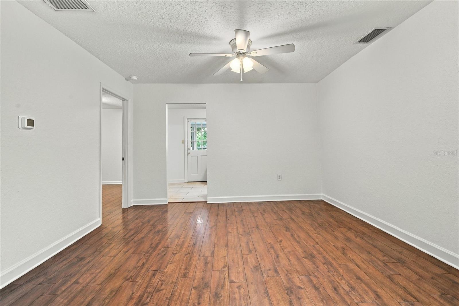 1242 NEW YORK AVE — photo 15