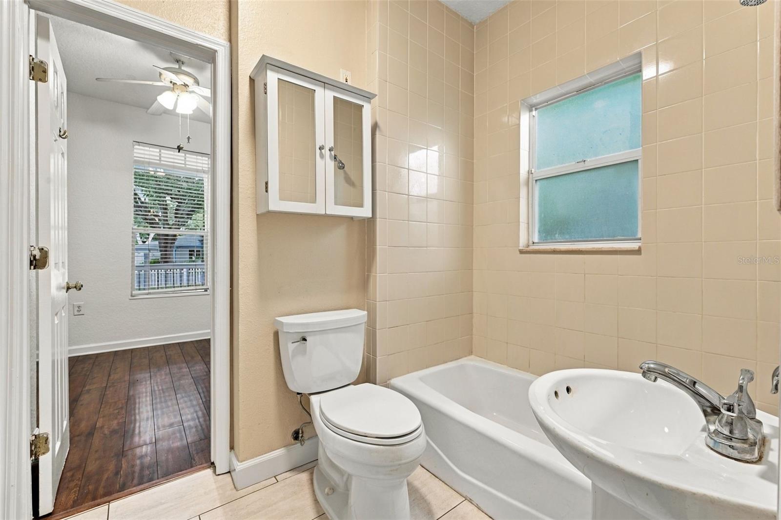 1242 NEW YORK AVE — photo 29