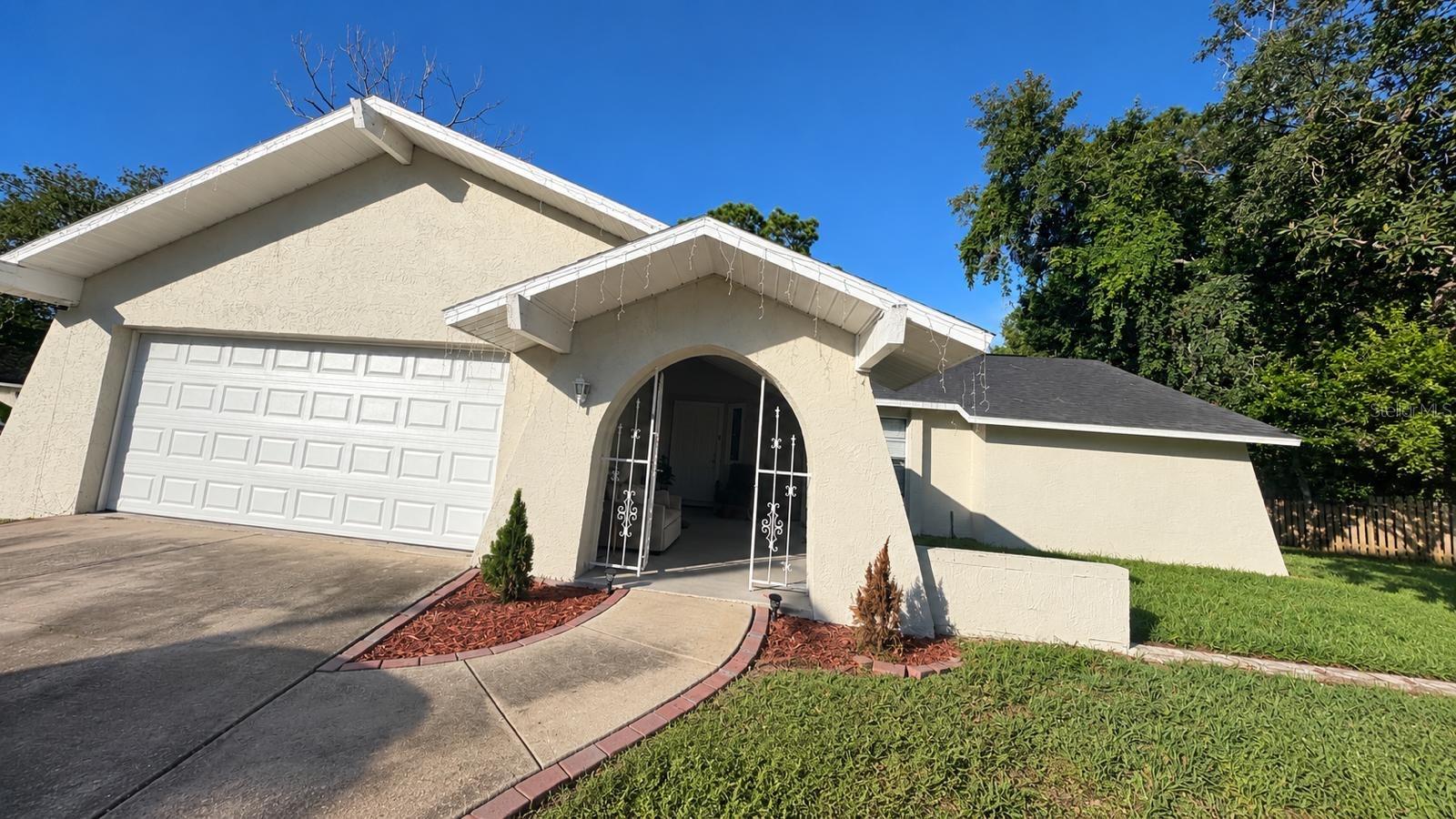 8089 WOODEN DR — photo 2