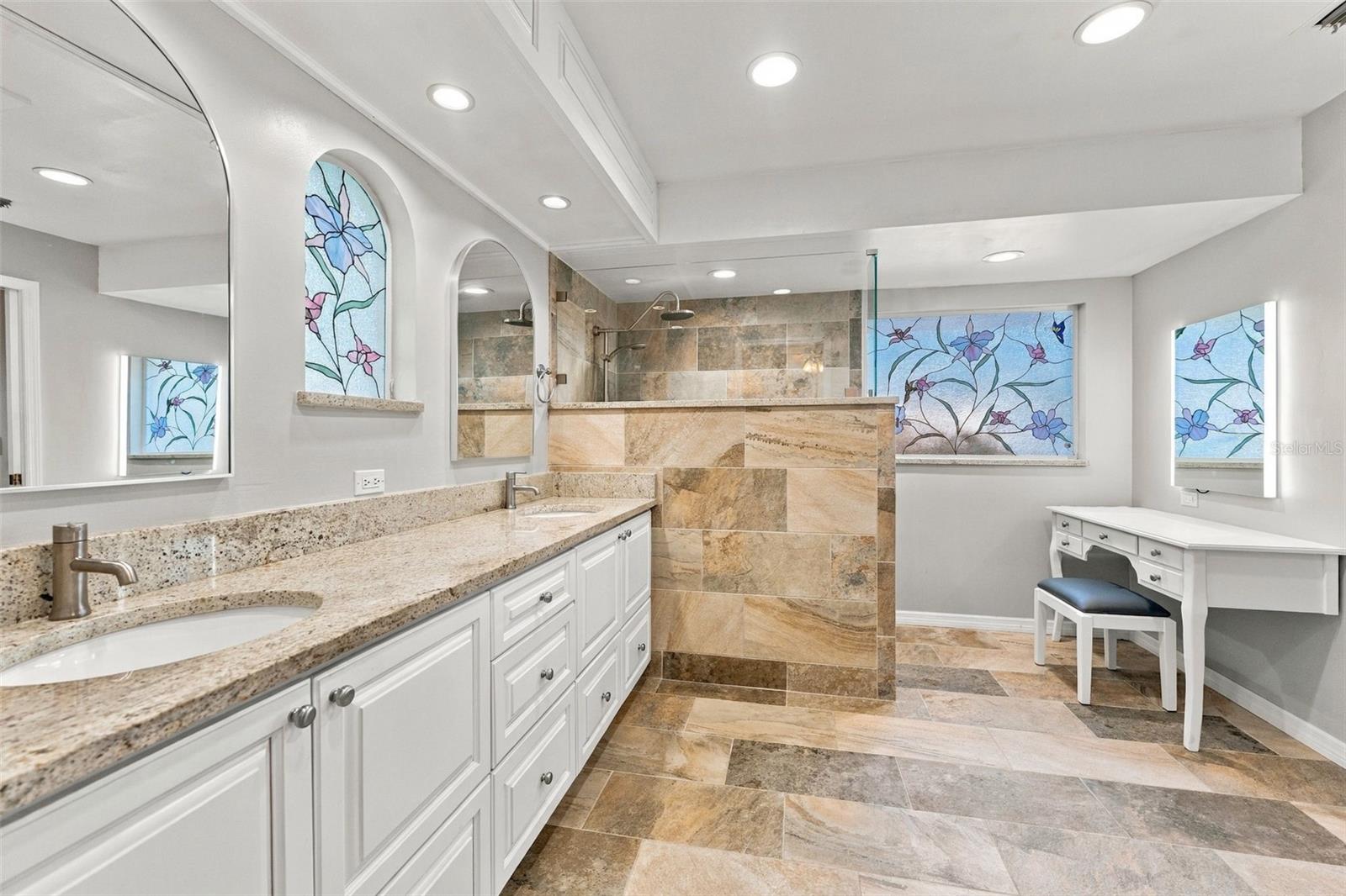 16508 BLENHEIM DR — photo 22