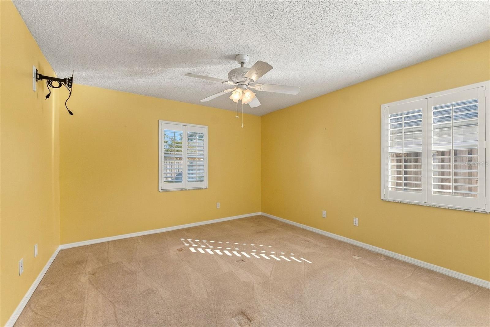16508 BLENHEIM DR — photo 30