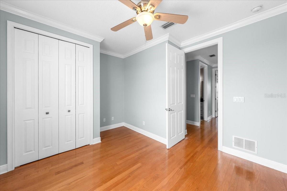 5501 CLIPPER CT — photo 20