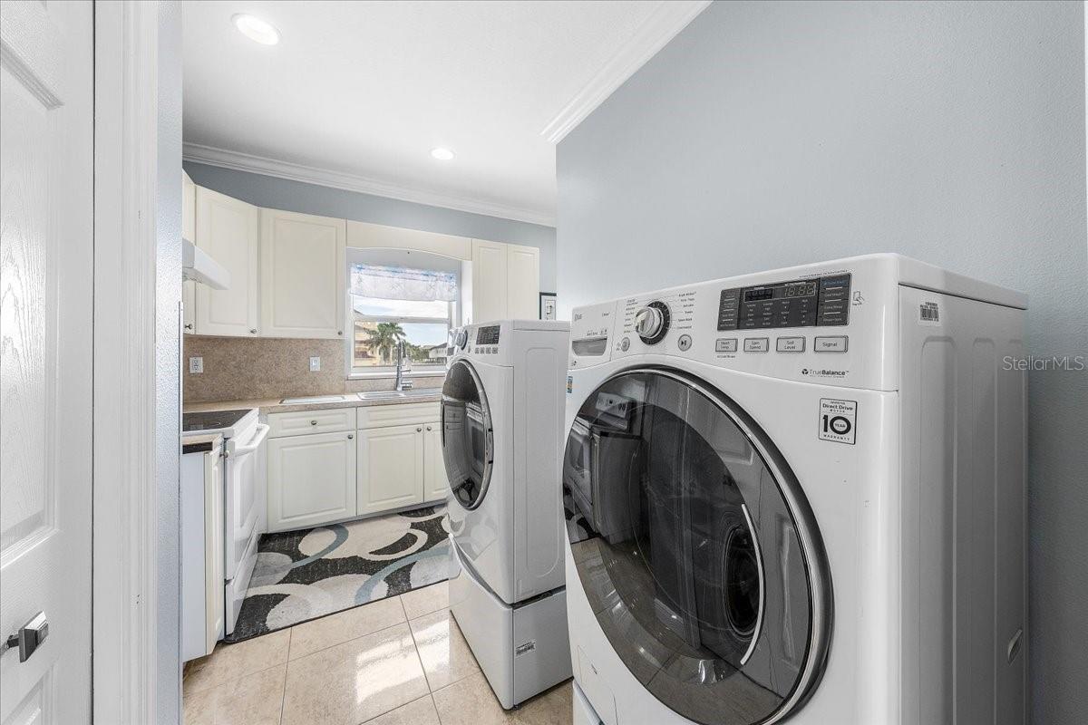 5501 CLIPPER CT — photo 21