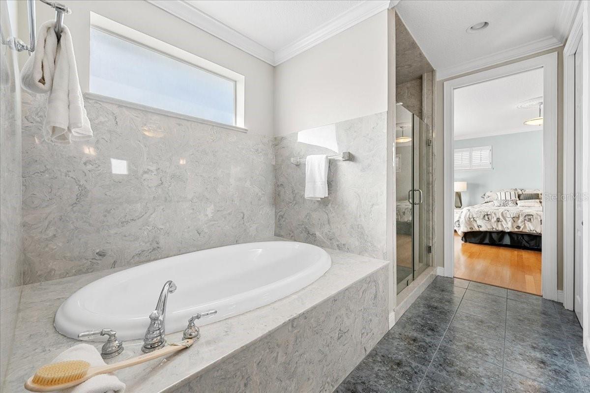 5501 CLIPPER CT — photo 34