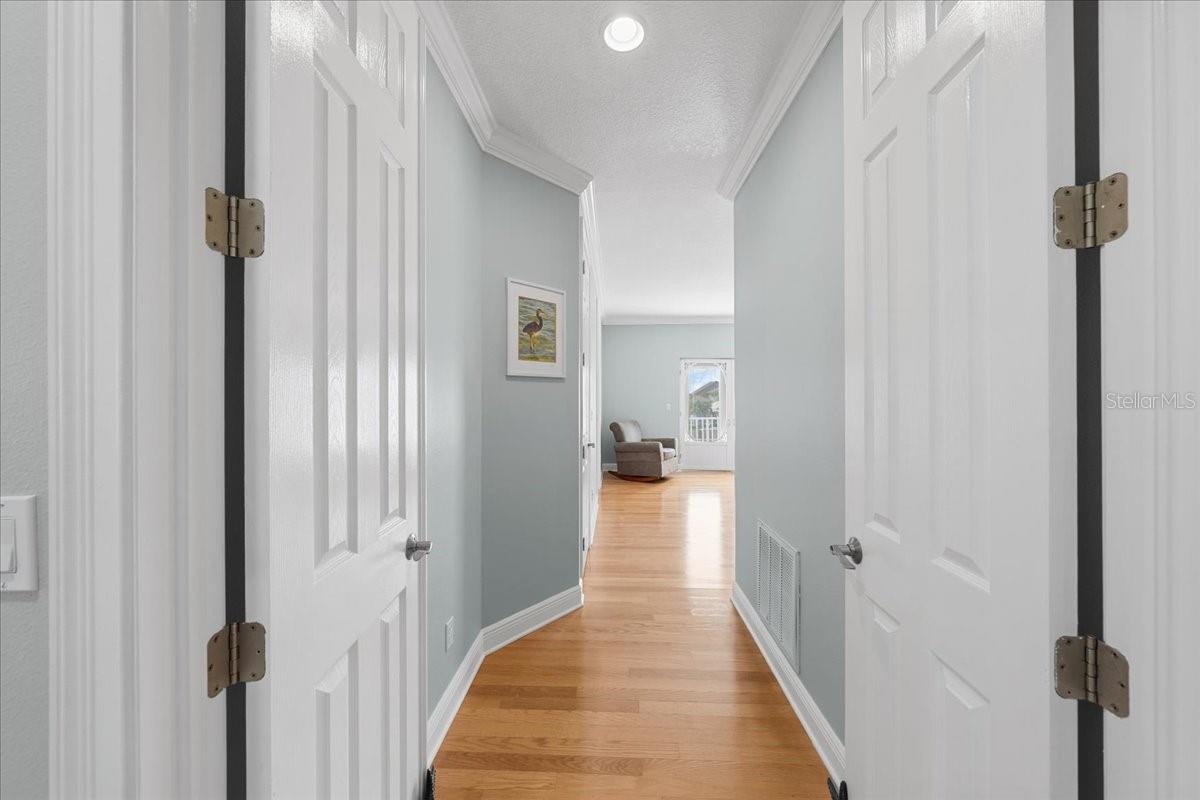 5501 CLIPPER CT — photo 40