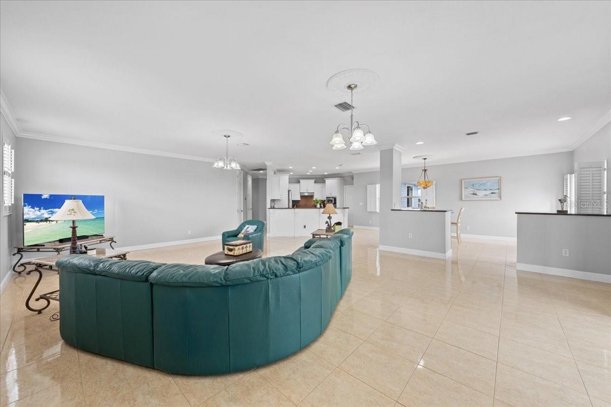 5501 CLIPPER CT — photo 43
