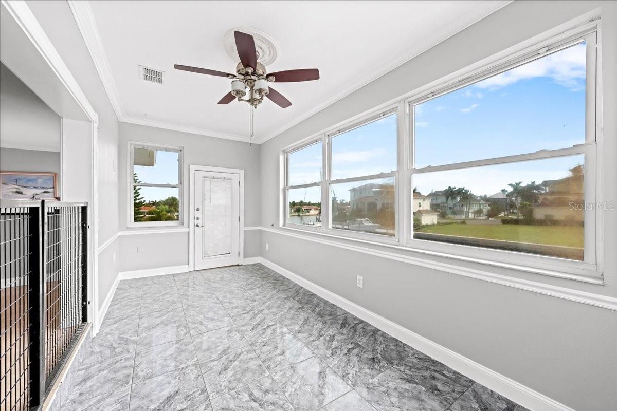 5501 CLIPPER CT — photo 45