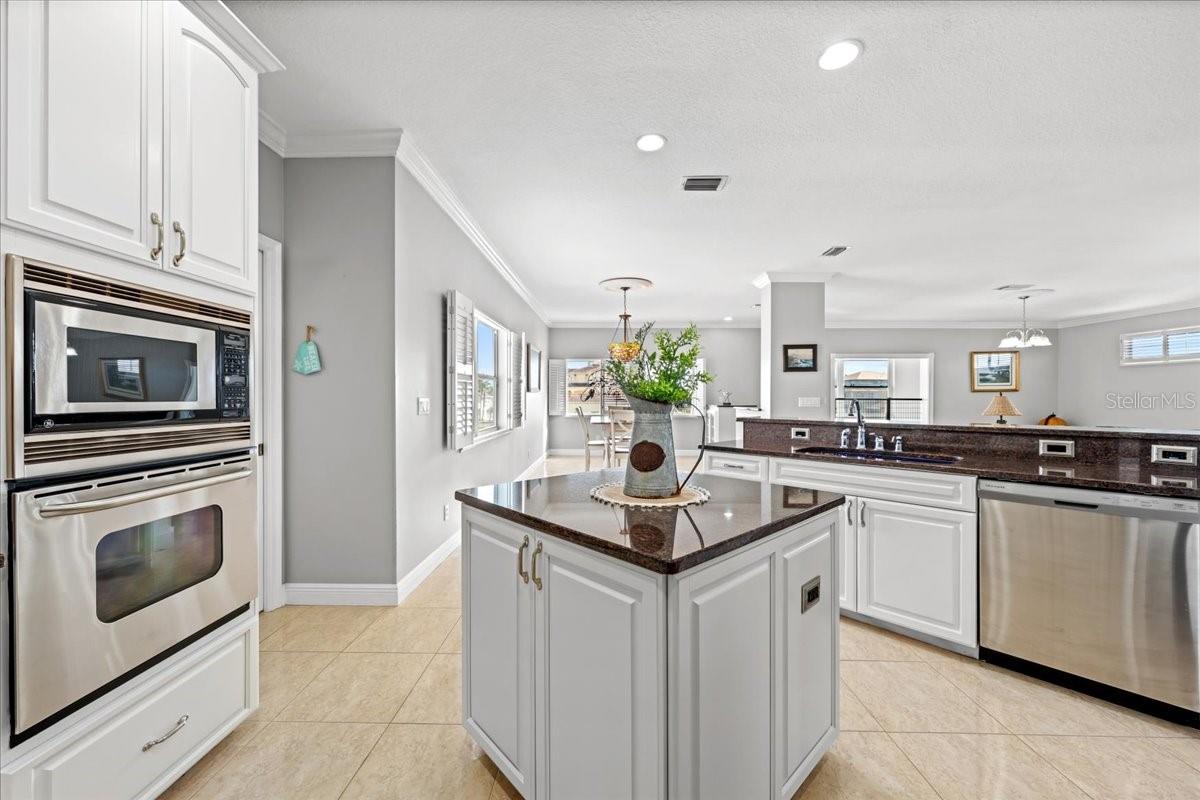 5501 CLIPPER CT — photo 57