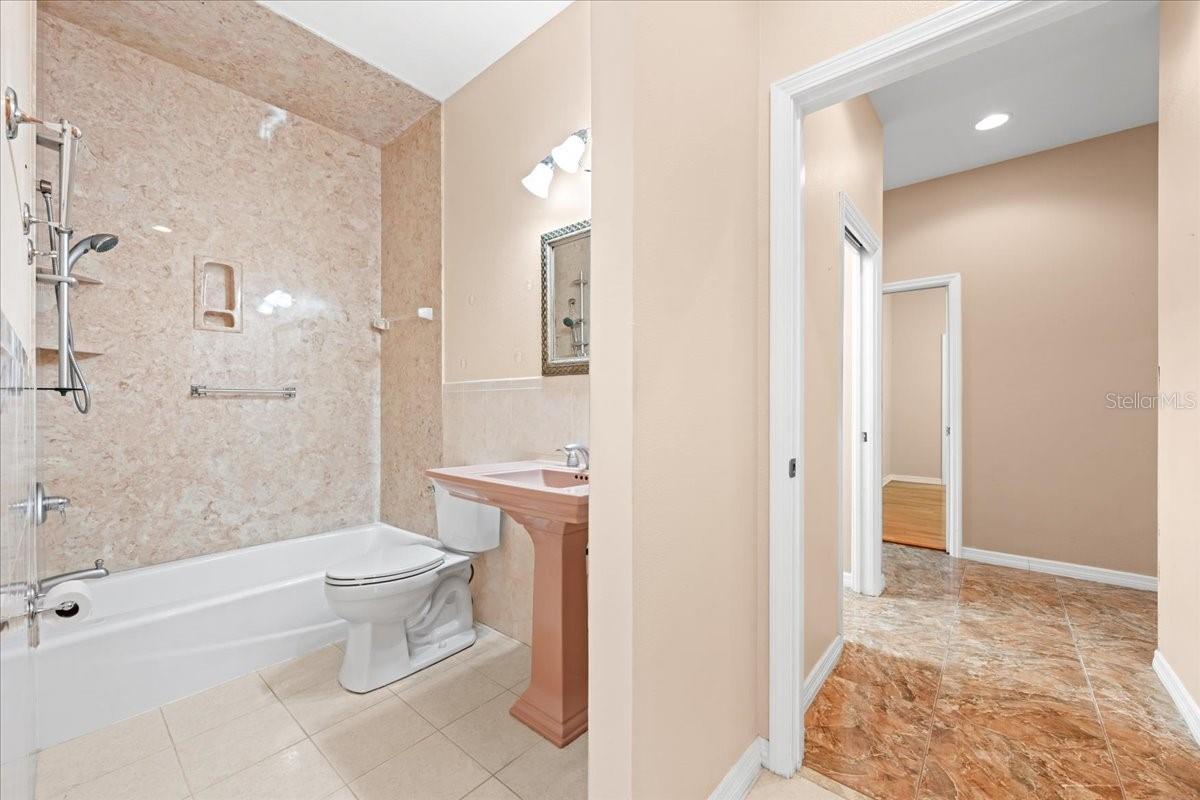 5501 CLIPPER CT — photo 62
