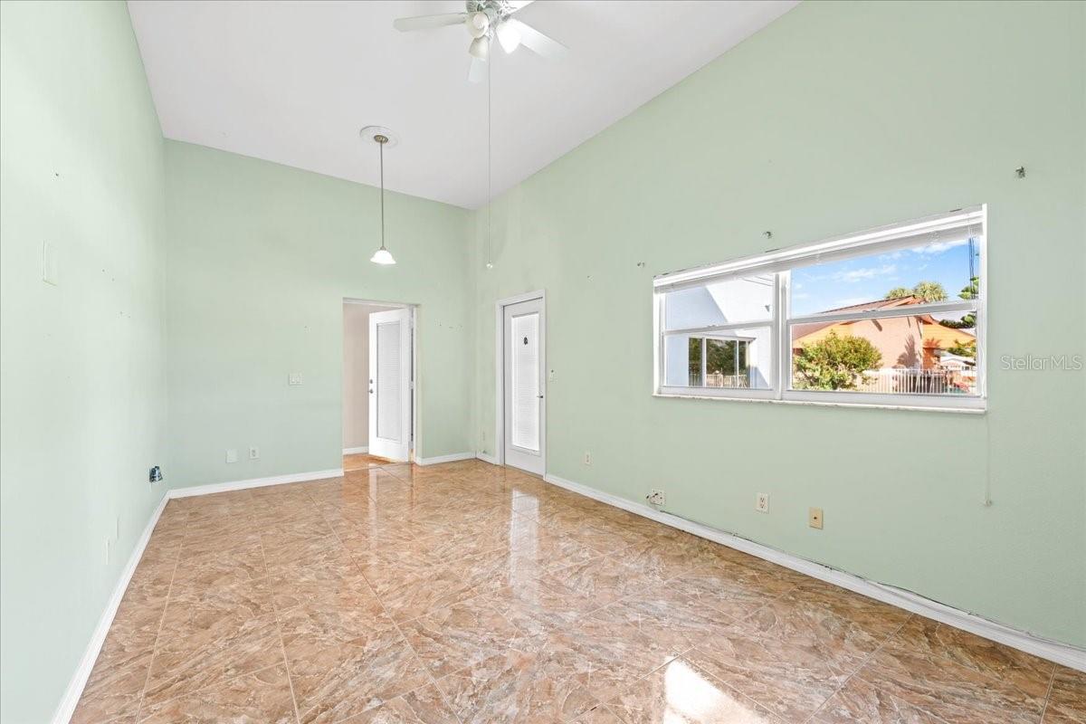 5501 CLIPPER CT — photo 65