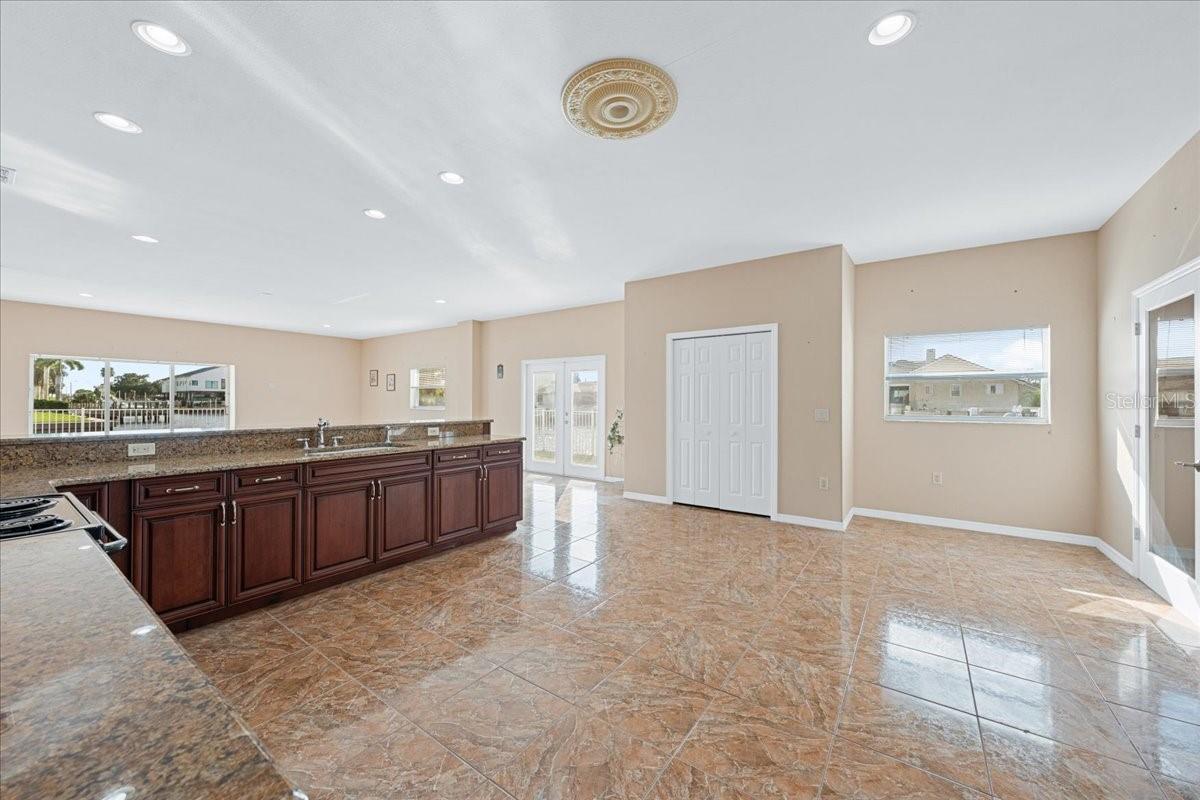 5501 CLIPPER CT — photo 74