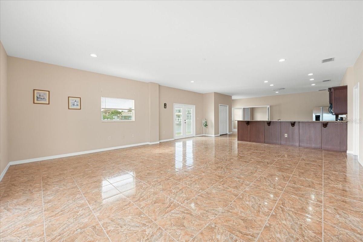 5501 CLIPPER CT — photo 83