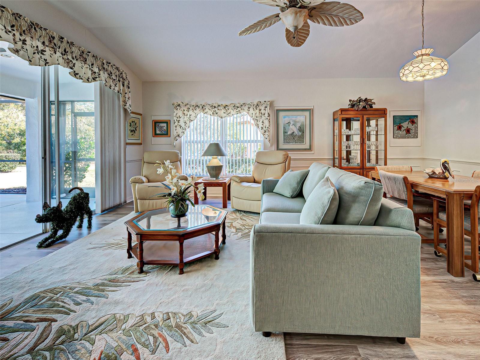 201 KING PALM CT — photo 19