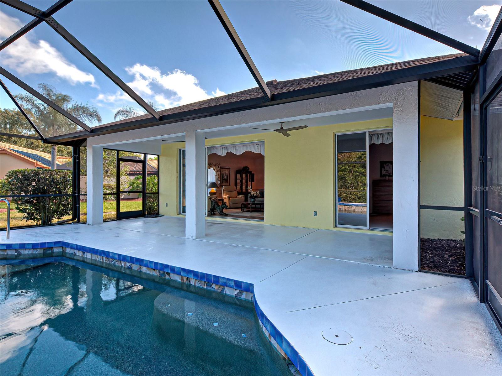 201 KING PALM CT — photo 30