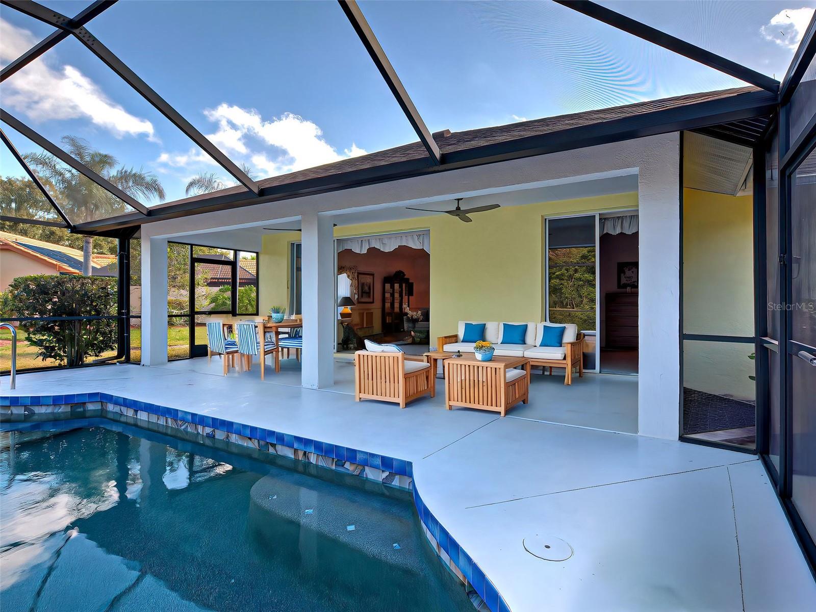 201 KING PALM CT — photo 31