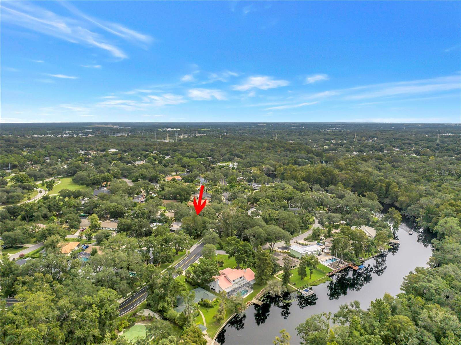 1116 N RIVERHILLS DR — photo 4