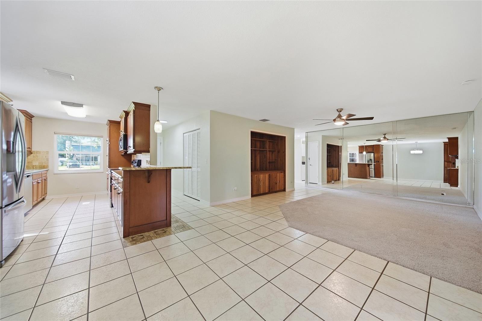 9401 N ROME CIR — photo 7