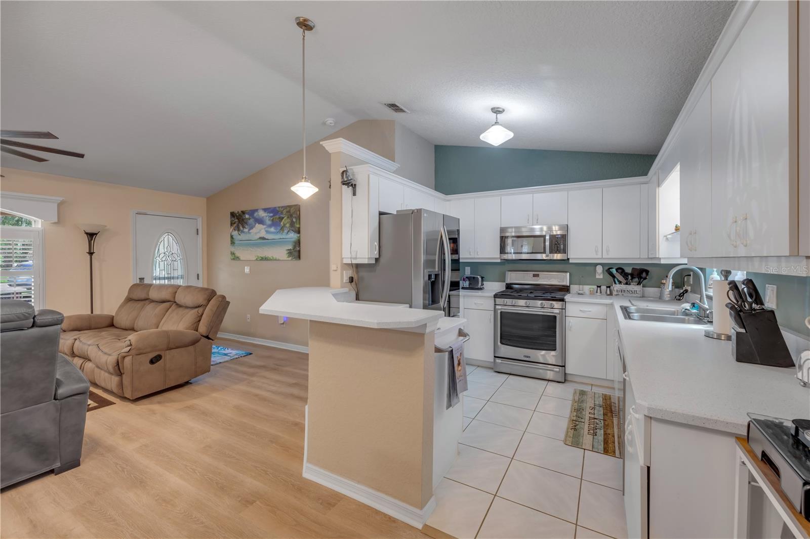 404 TURNBULL BAY RD — photo 7