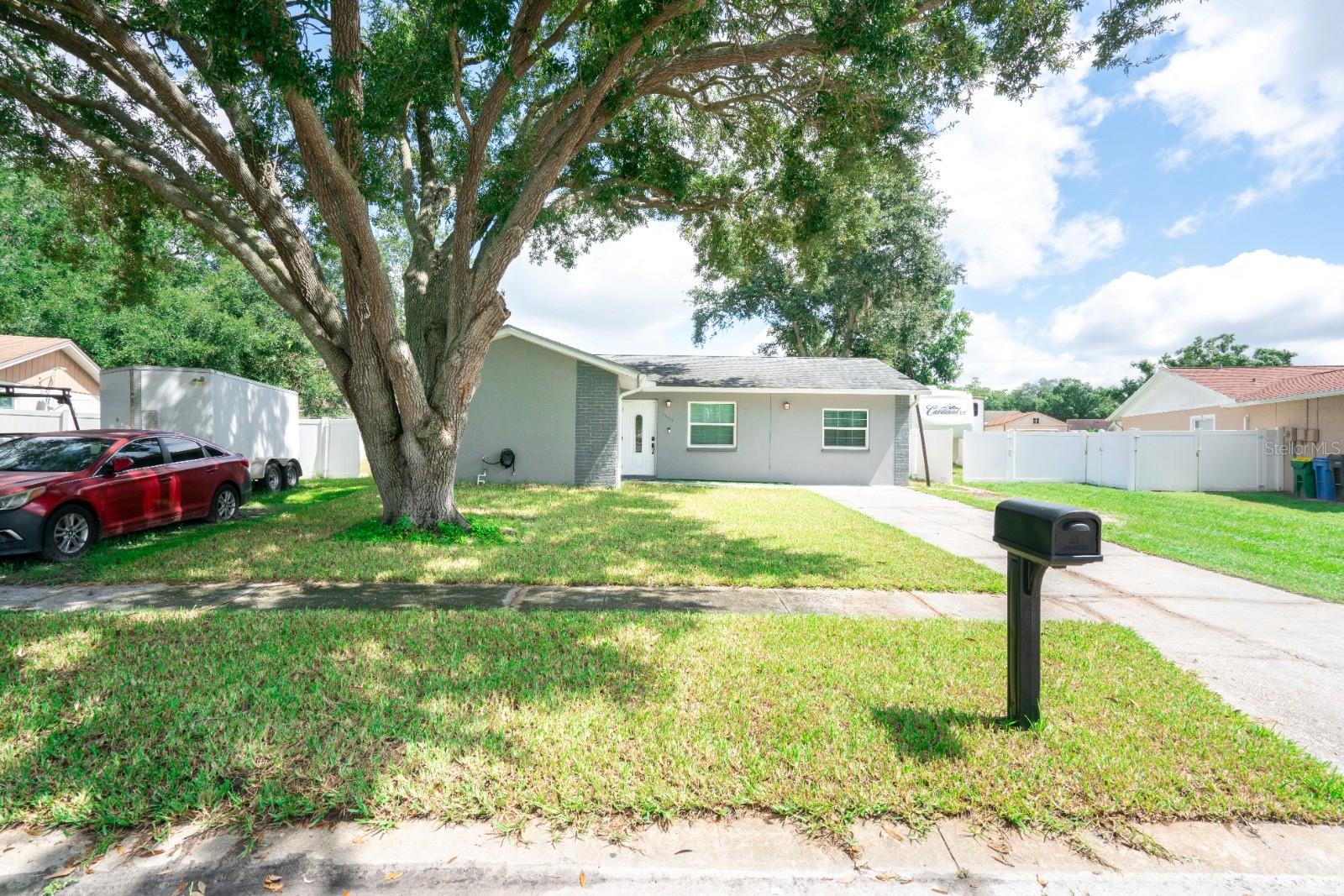 13915 BRIDGEPORT DR photo