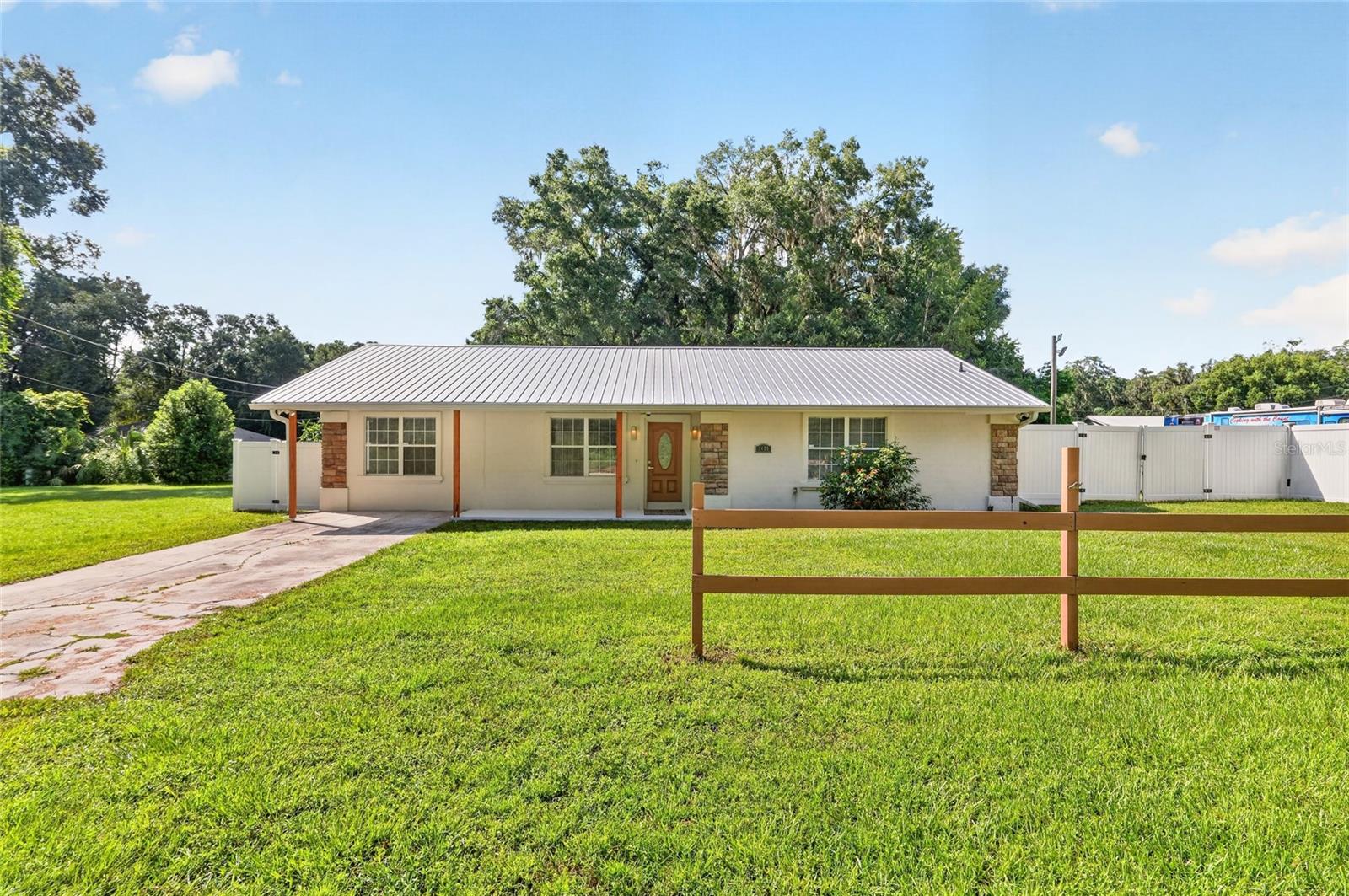3420 SE 135TH LN photo