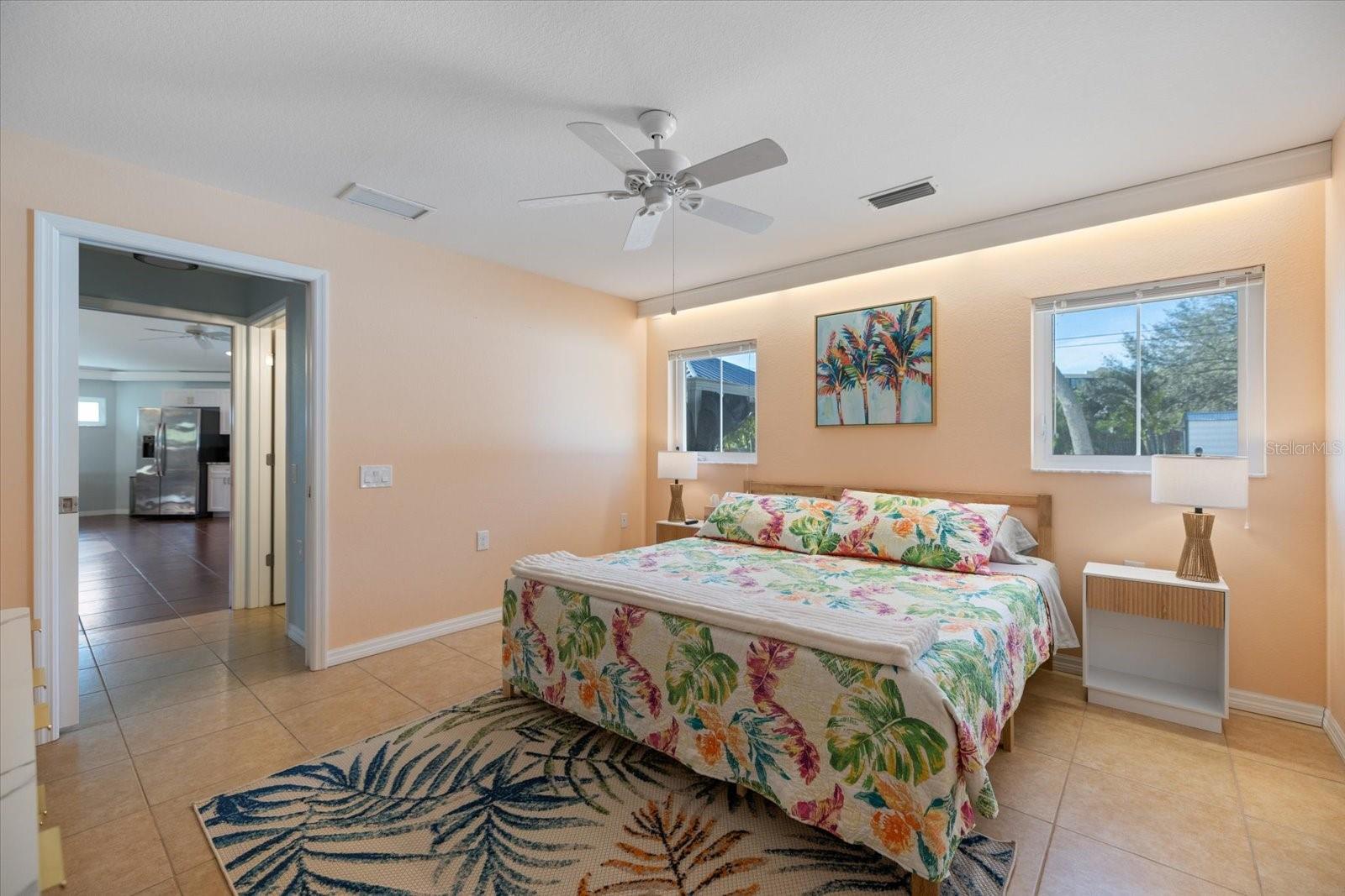 842 GUILD DR — photo 19