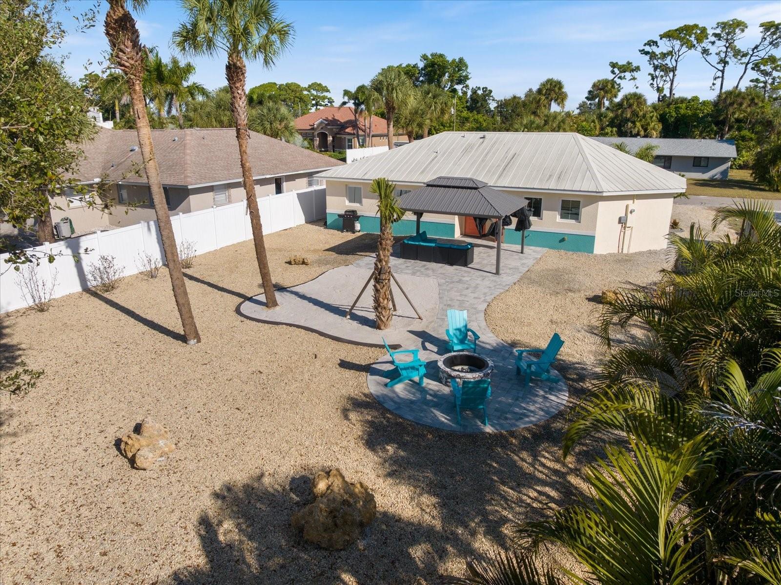 842 GUILD DR — photo 23