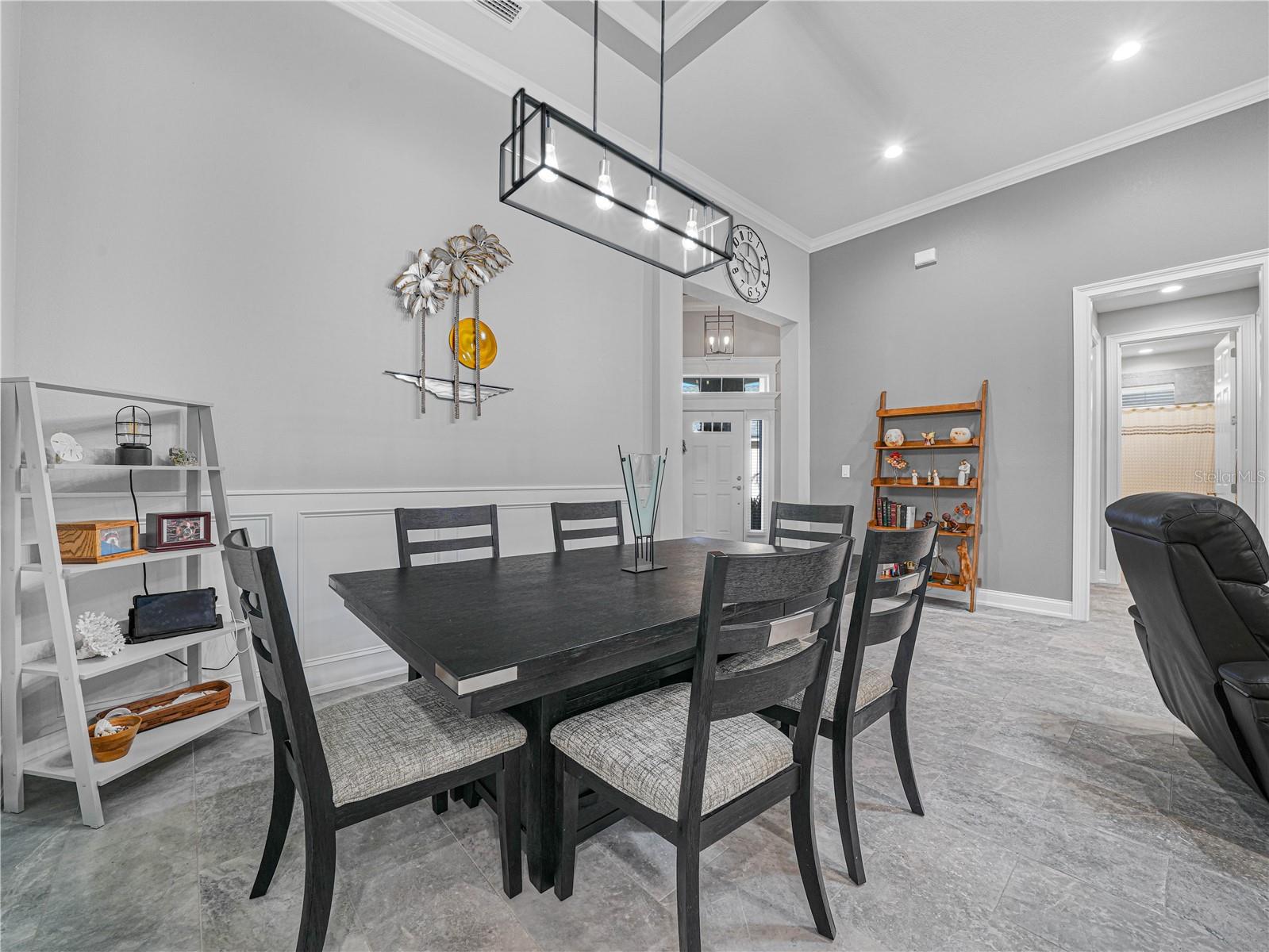 7875 LAKE JAMES BLVD — photo 4