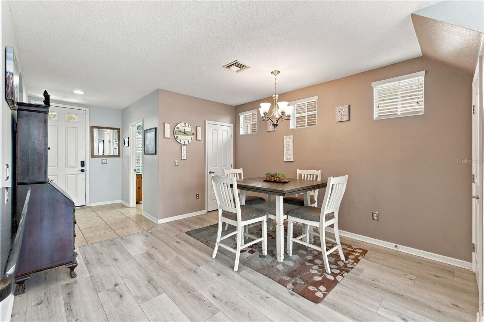 10643 MARSHA DR — photo 11