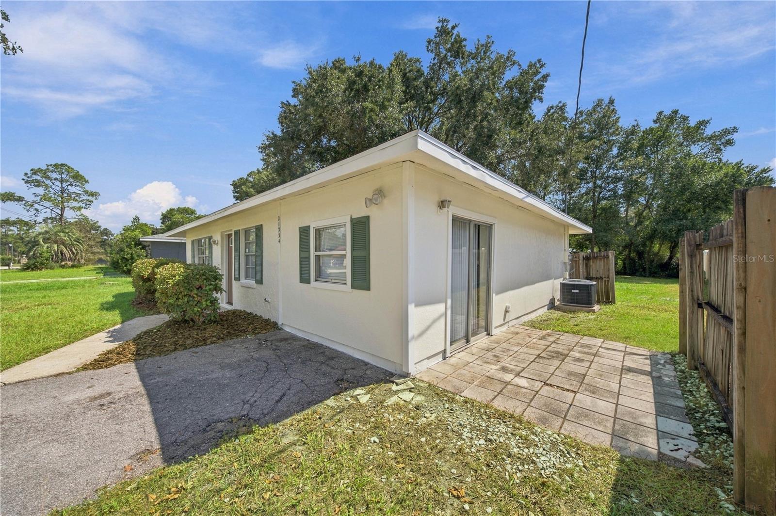 21234 SW RAINTREE ST — photo 2