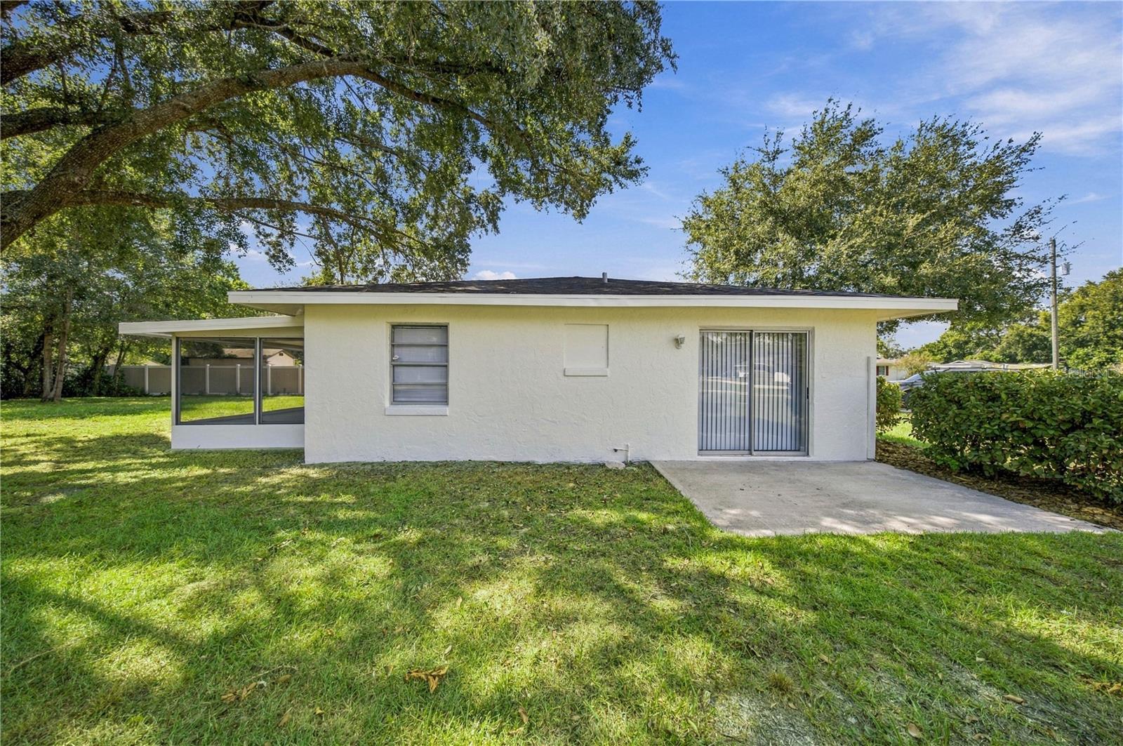 21234 SW RAINTREE ST — photo 4