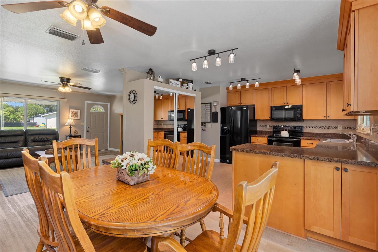 5360 MALAMIN RD — photo 9
