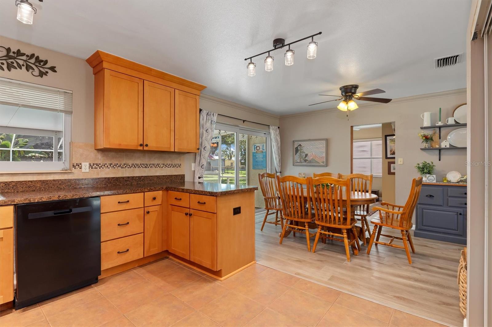 5360 MALAMIN RD — photo 13