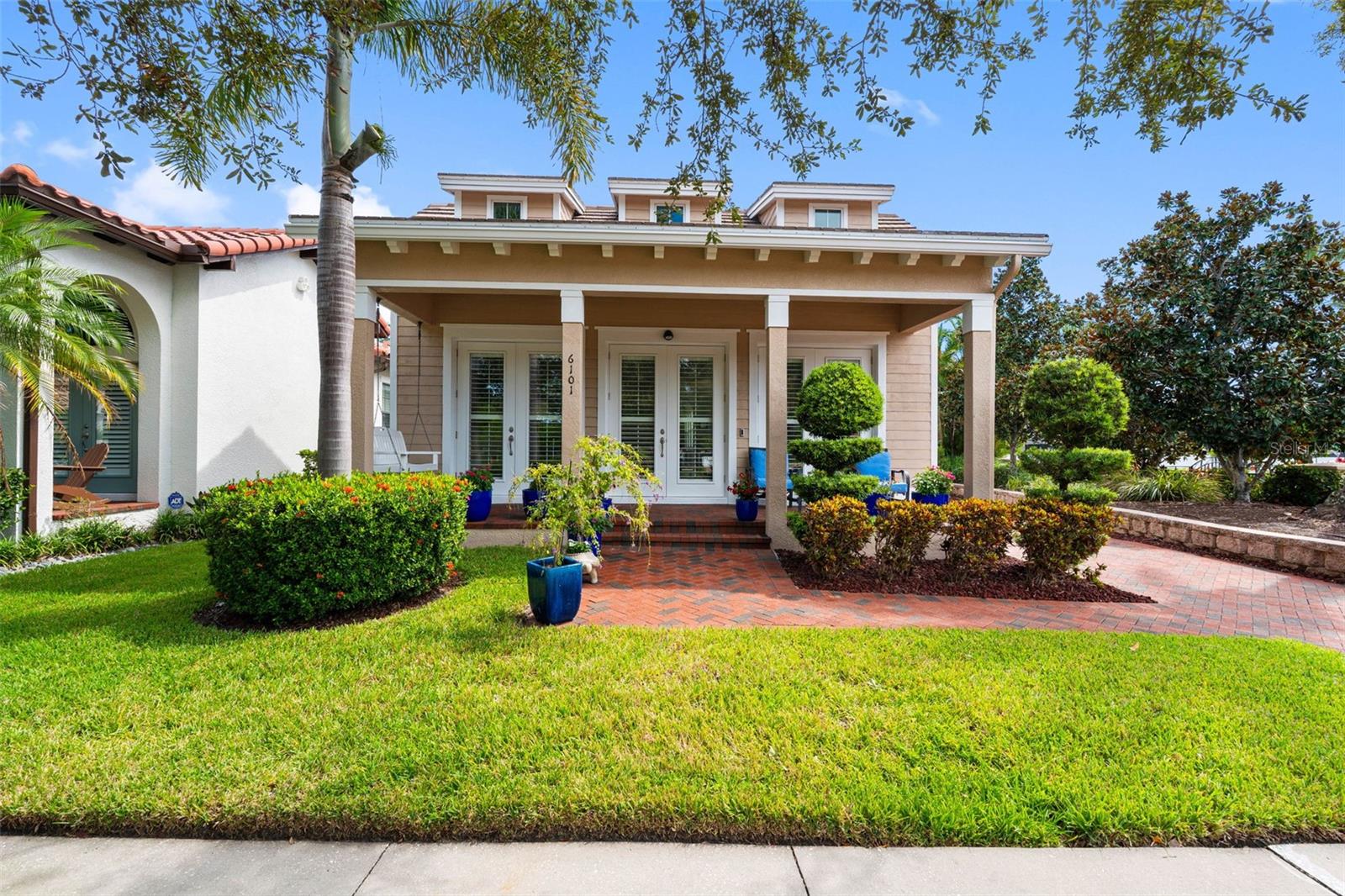 6101 YEATS MANOR DR — photo 2