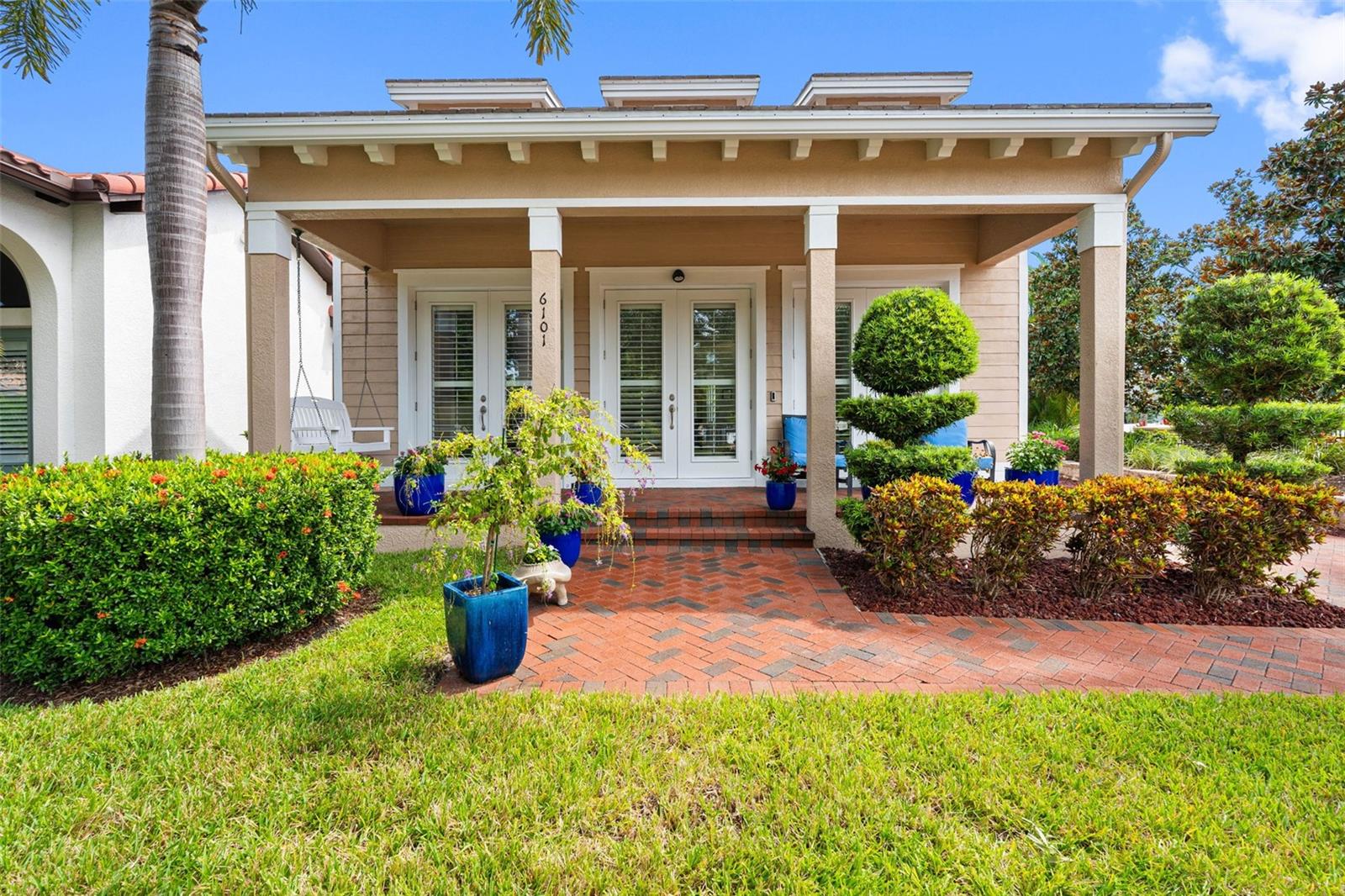 6101 YEATS MANOR DR — photo 4