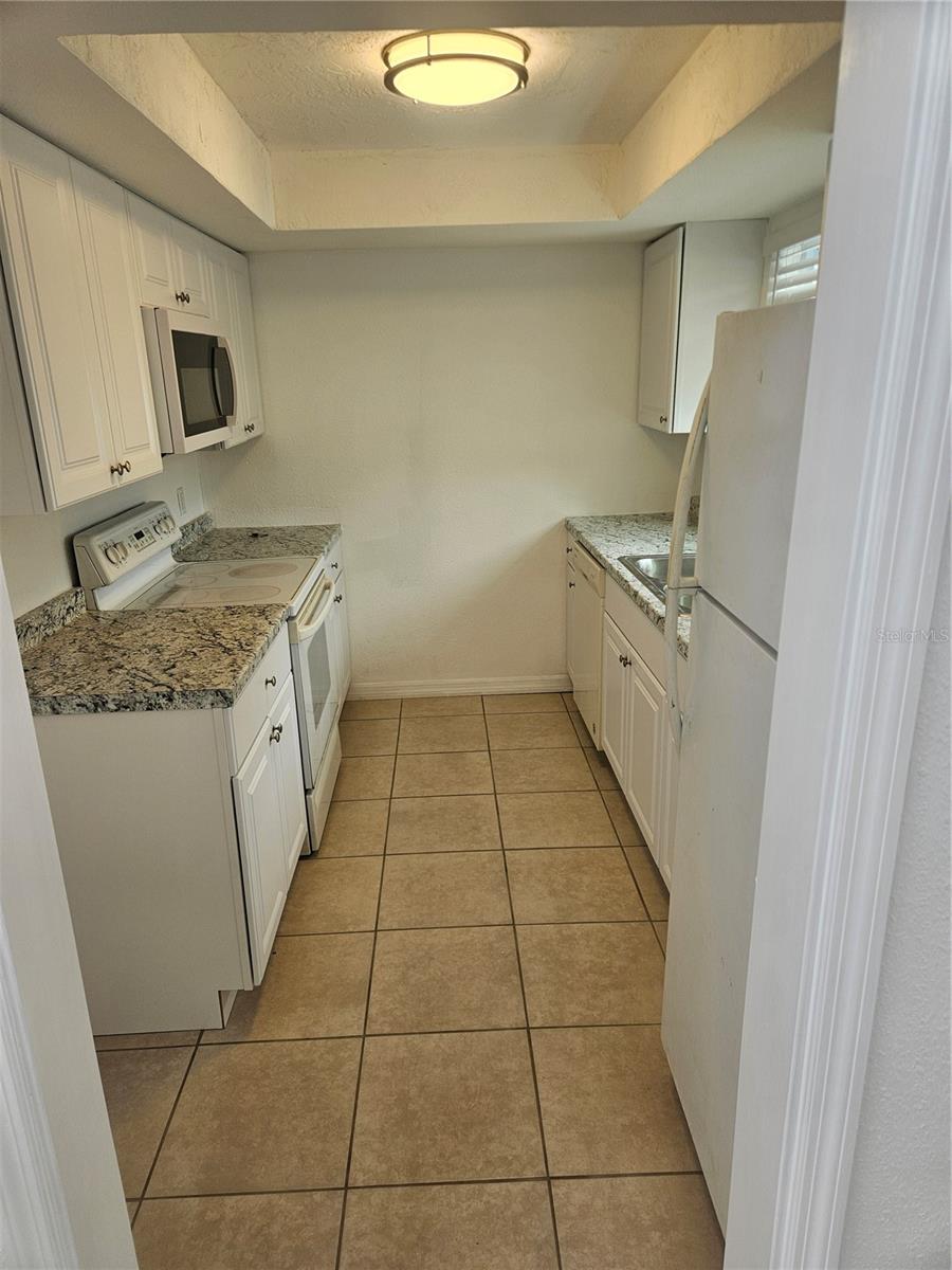 4316 CEDAR GROVE ST — photo 4