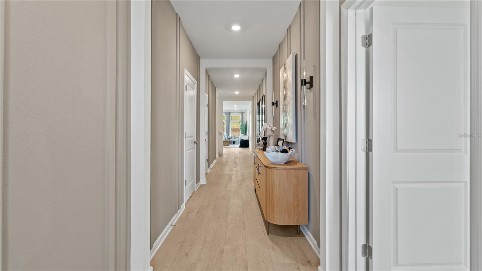 179 GLENFIELD DR — photo 4