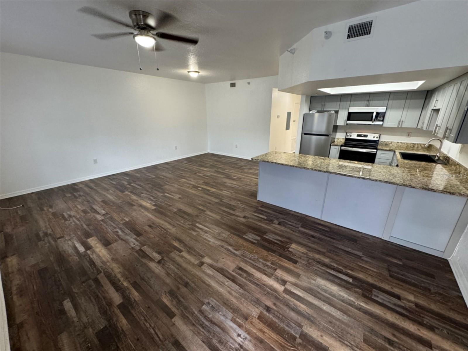 4377 MILLWOOD RD — photo 3