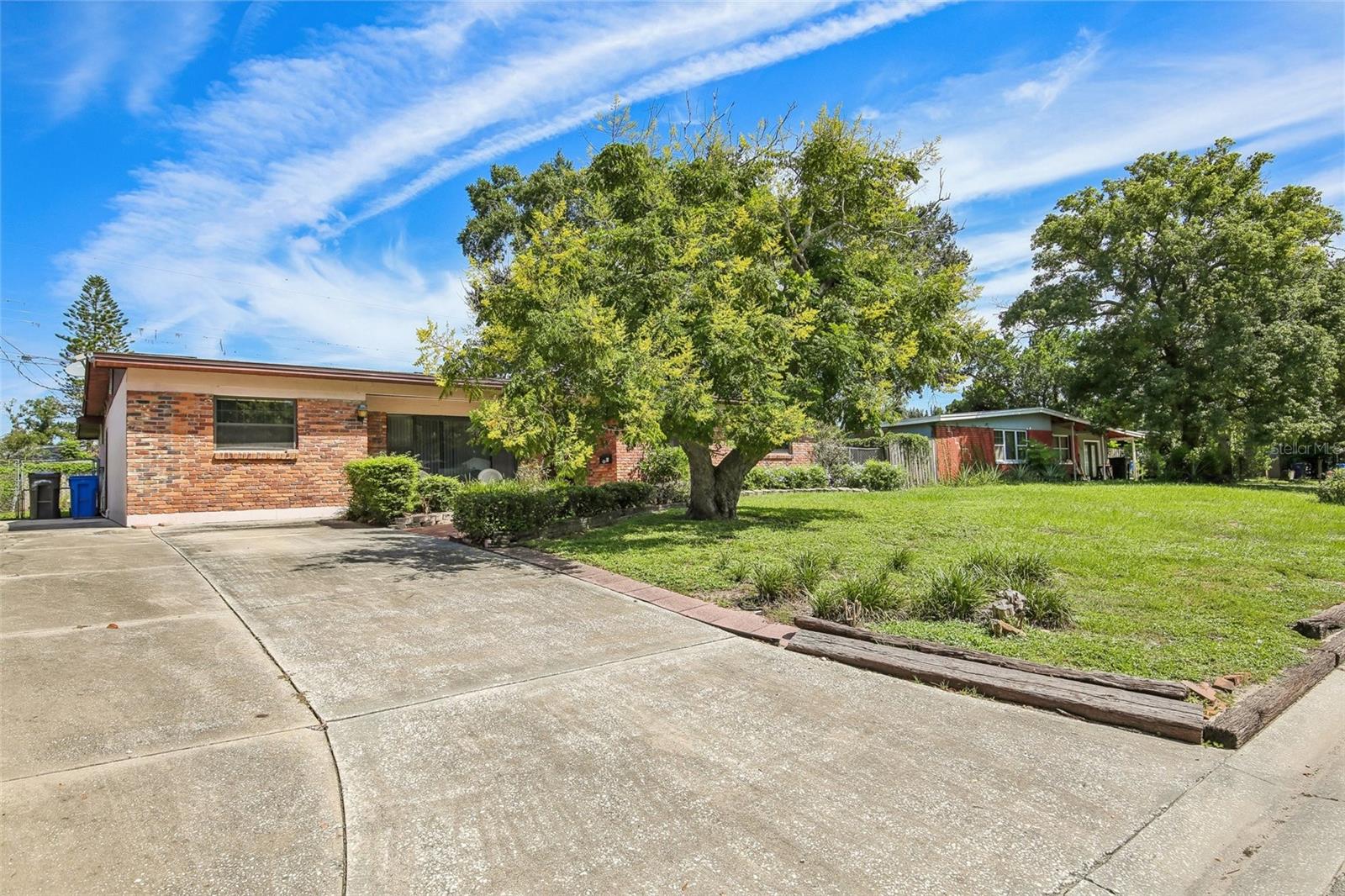 512 WHITE OAK AVE — photo 3