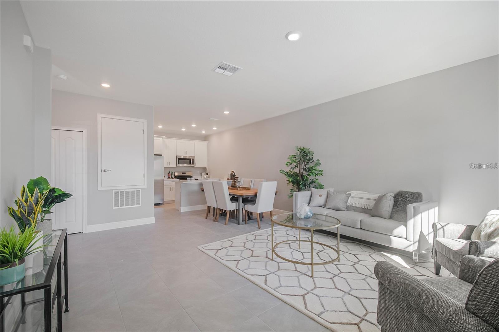 1801 CORIANDER DR #1802 — photo 4