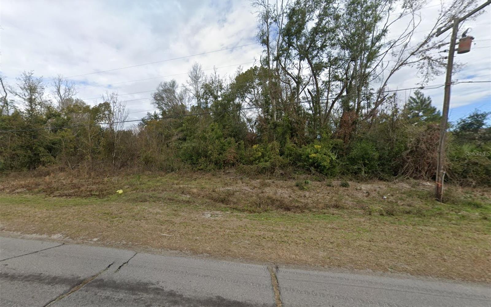 1317 HOWARD ST — photo 2
