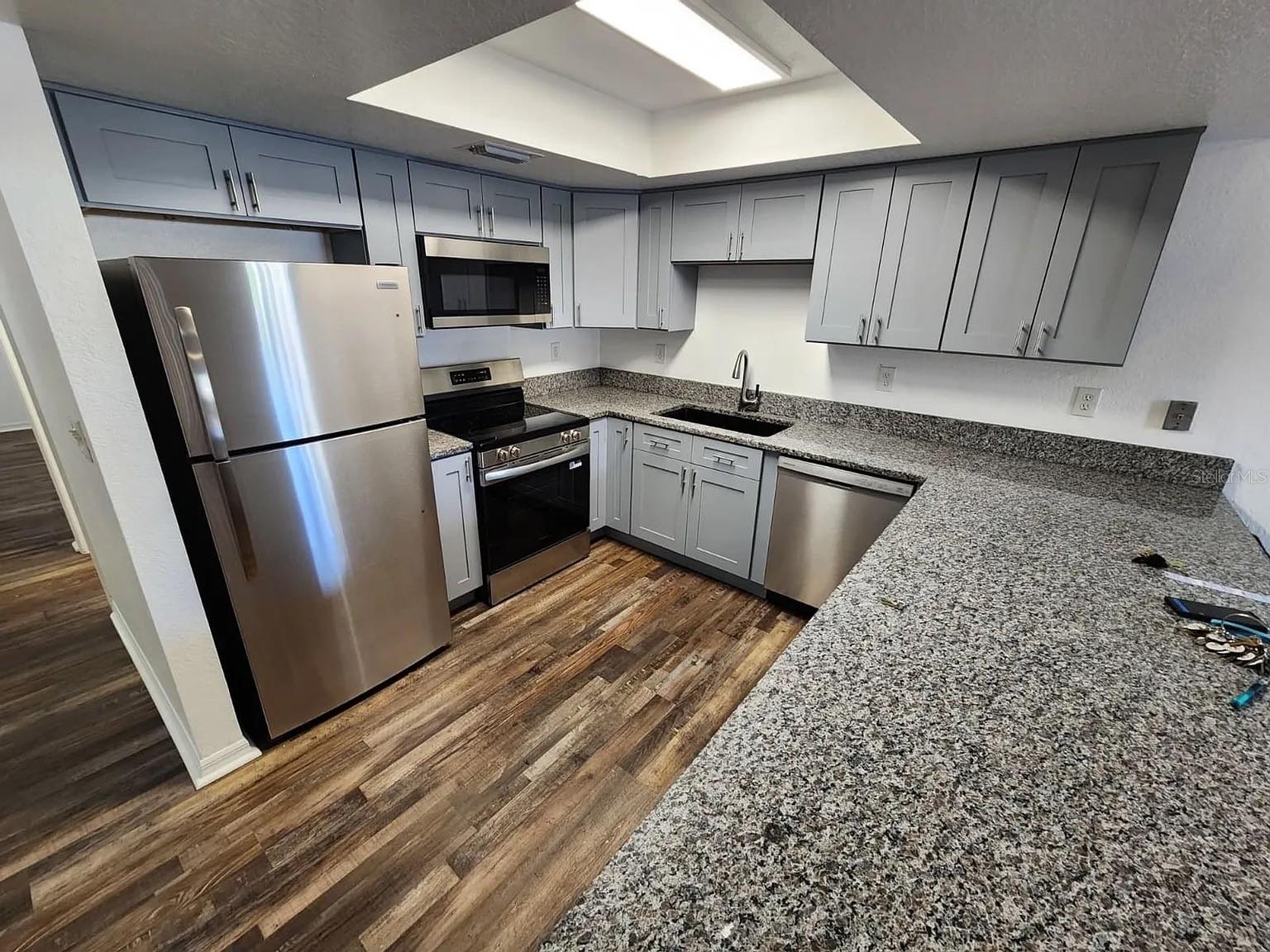4381 MILLWOOD RD — photo 4