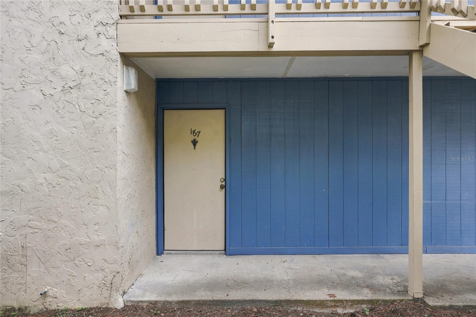 2811 SW ARCHER RD #T167 — photo 2