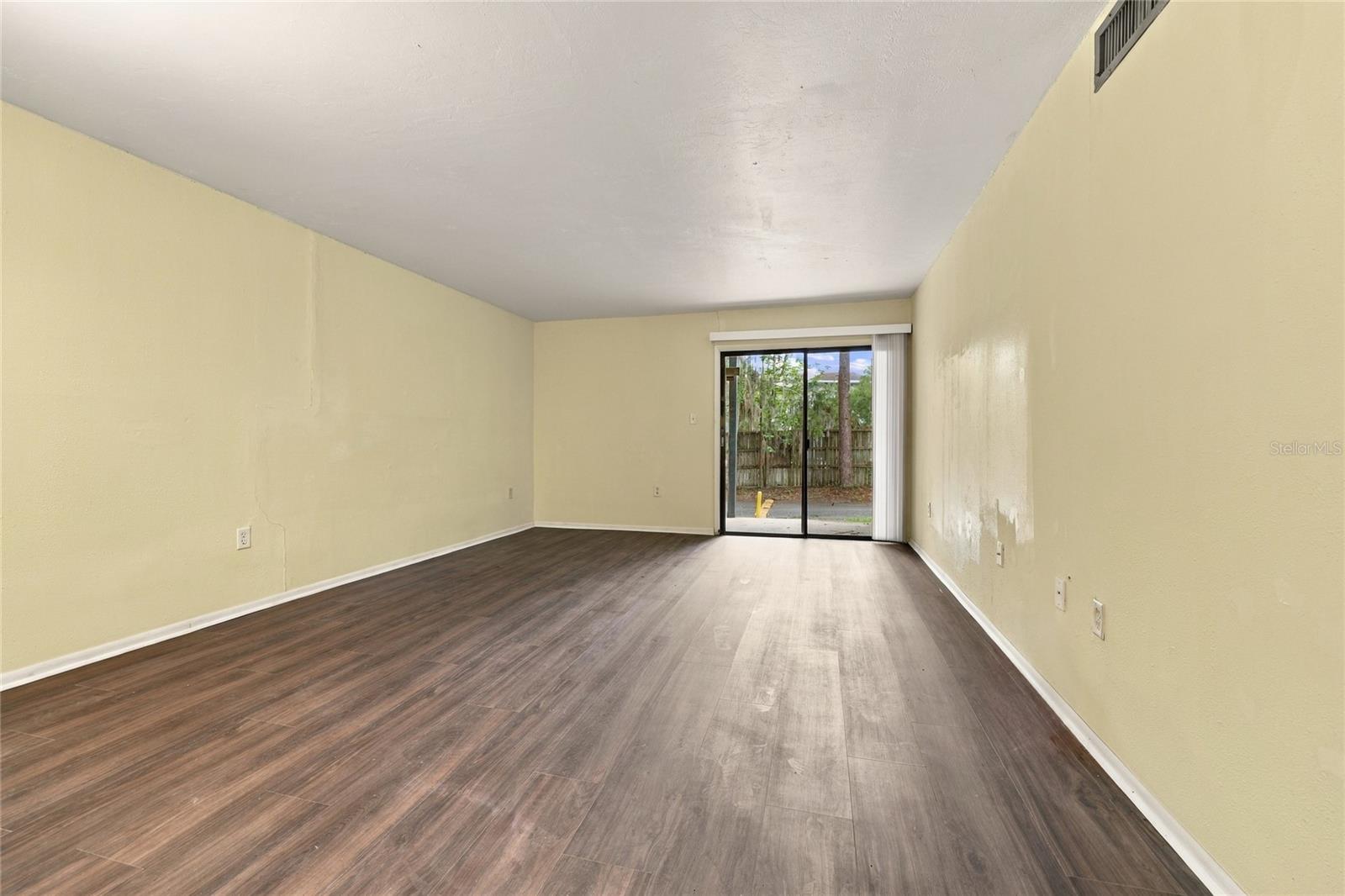 2811 SW ARCHER RD #T167 — photo 4