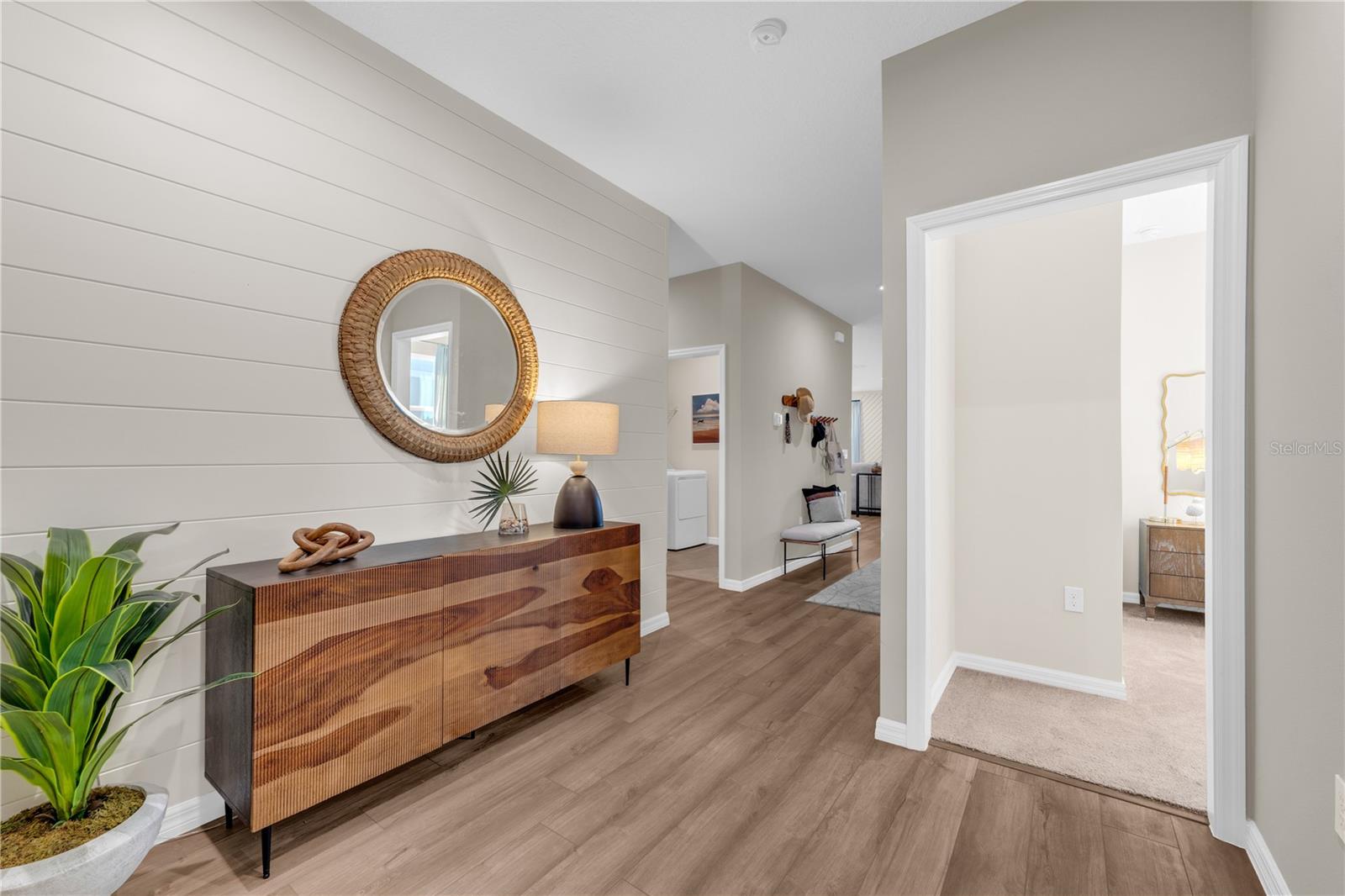1818 HORSETAIL DR — photo 2