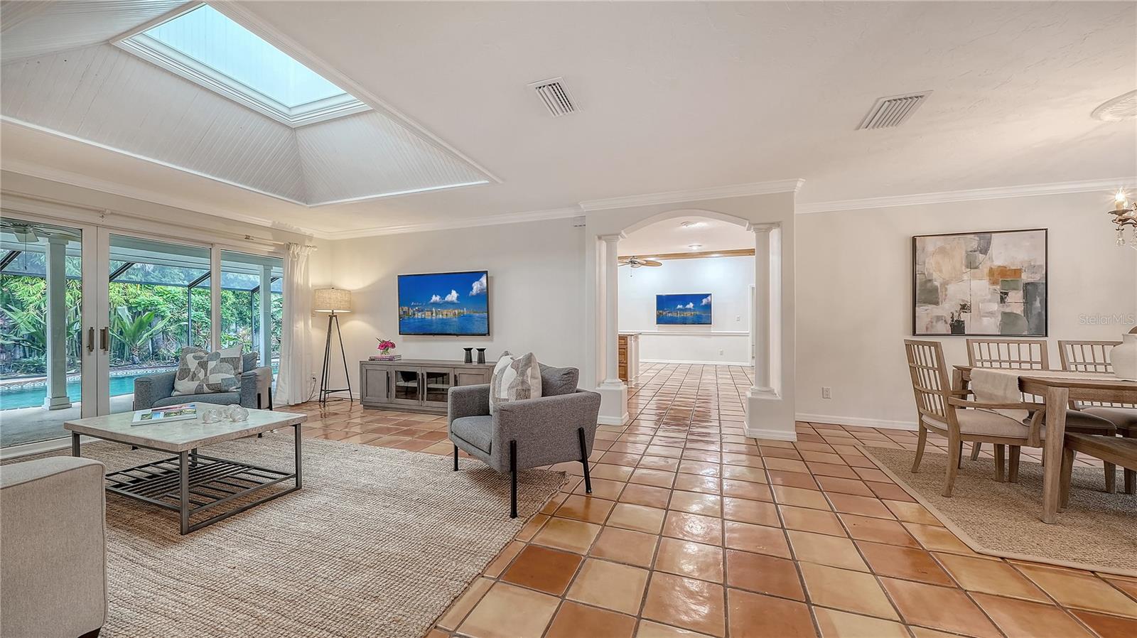 4887 PEREGRINE POINT CIR E — photo 7